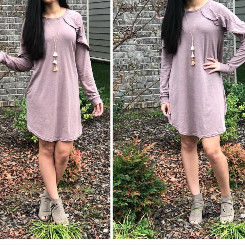 NWT long sleeve with adorable ruffle detail